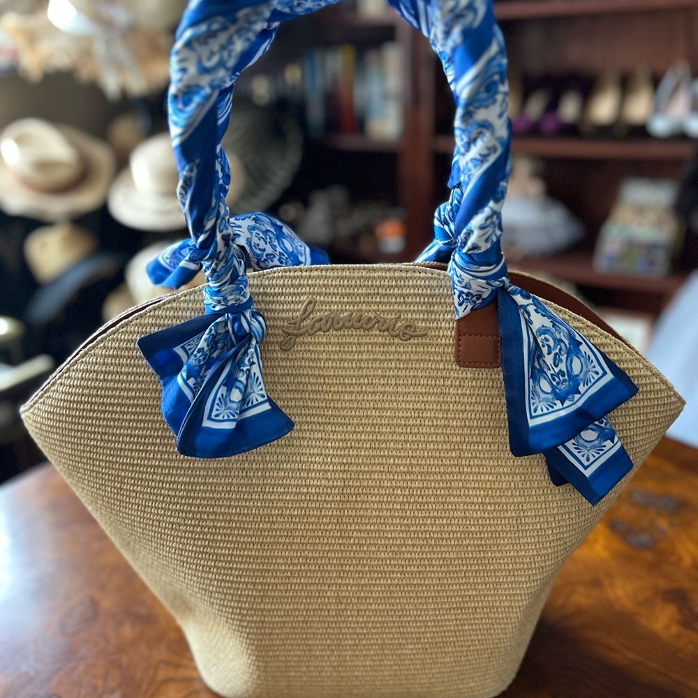 Farm Rio Blue Garden Tiles Raffia Shell Tote - Picture 7 of 16